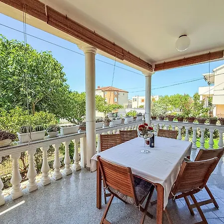 Appartement Mirjana-1 By Interhome *