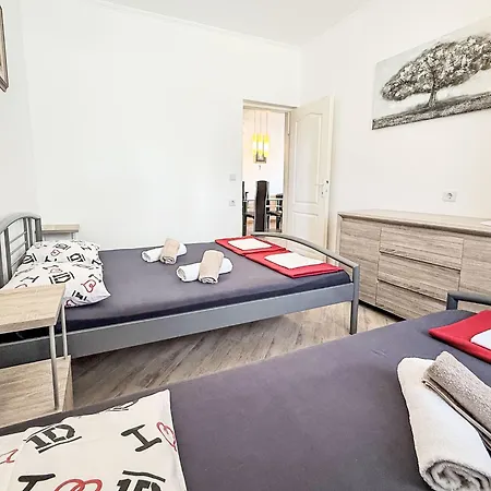 Appartamento Mirjana-1 By Interhome Vrsi